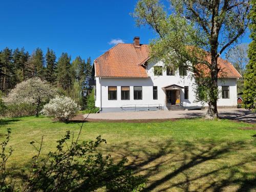 Hultsfred Apartment | Gnöttlerum bei Vimmerby Die Schule