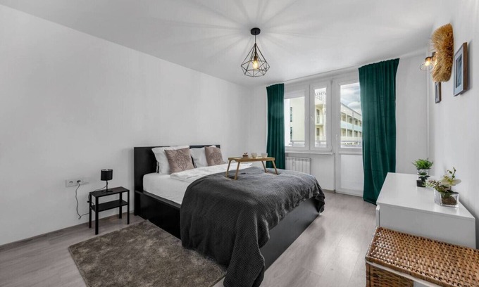 Praga Poludnie Apartment | Goclaw Apartment - 48m2, Balcony - by Rentujemy