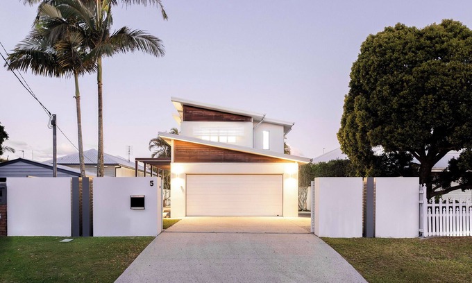Golden Beach House | Golden Beach Oasis - Family and dog friendly home, walk to beach, w/pool.