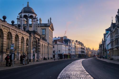 Oxford City Centre House | Golden Cross Guesthouse