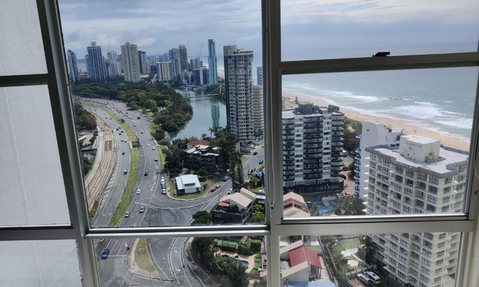 Surfers Paradise Apartment | Golden Gate Resort 1 bedroom
