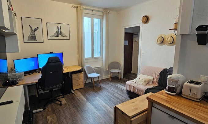 Capucins - Victoire Apartment | Golden nugget 2 steps from the heart of Bordeaux