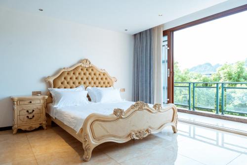 Guilin City Centre House | Golden Peach Riverside Manor