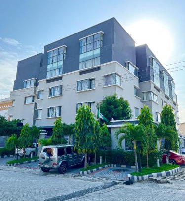 Ofin Hotel | Golden Tulip Oniru Suites