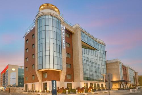 Riyadh Hotel | Golden Tulip Riyadh