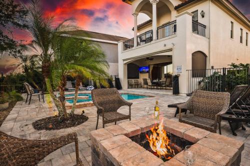 Reunion House | Golf Course View & Heated Pool Reunion Resort