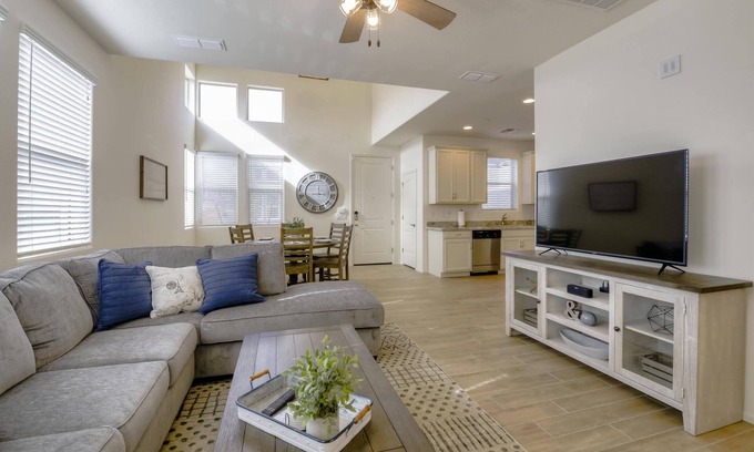 Rio Paseo House | Goodyear AZ Townhouse