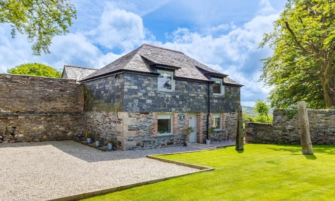 Delabole House | Goose Cottage - within the Helland Barton Farm collection