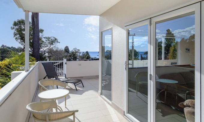 Surf Beach House | Gorgeous 3-Bed Duplex with Ocean Views