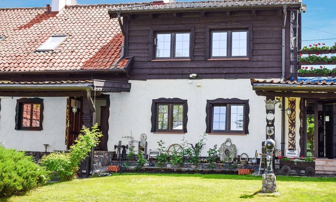 Rydzewo Apartment | Gorgeous apartment in Rydzewo with WiFi