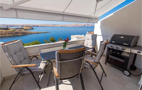 Stinica Apartment | Gorgeous Apartment In Stinica