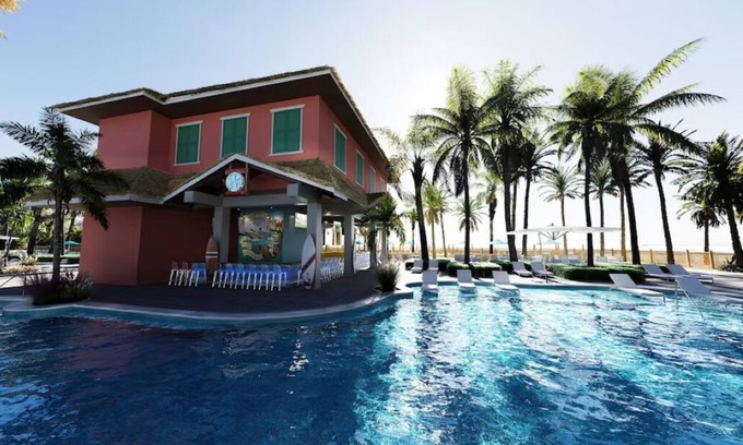 Fort Myers Beach Resort | Gorgeous Beach Retreat w/Private Balcony & Outdoor Swimming Pool | 2 Rooms