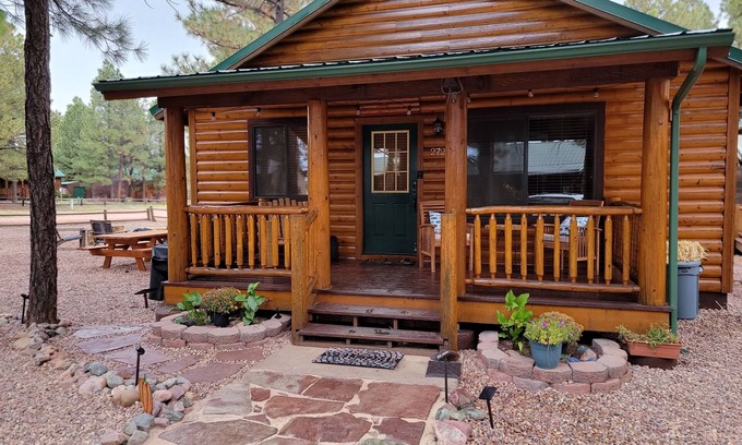 Overgaard Cabin | Gorgeous cabin in the heart of Bison Ranch