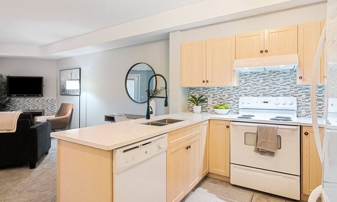 Quail Ridge Apartment | Gorgeous Condo, Perfect Okanagan Getaway 1207