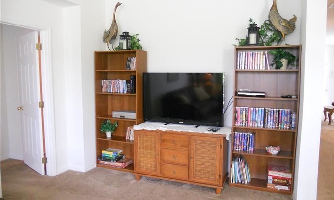 Windwood Bay House | Gorgeous Family Villa w/ Gameroom, Windwood Bay, Davenport 4BR / 3BA