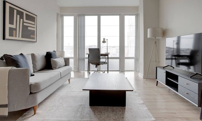 Near Northeast Apartment | Gorgeous H Street 1BR w/ W/D & Gym, walk to Union Station, by Blueground