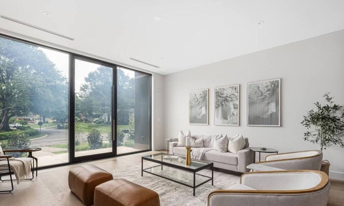 SouthPark Apartment | Gorgeous Home in Charlotte #103