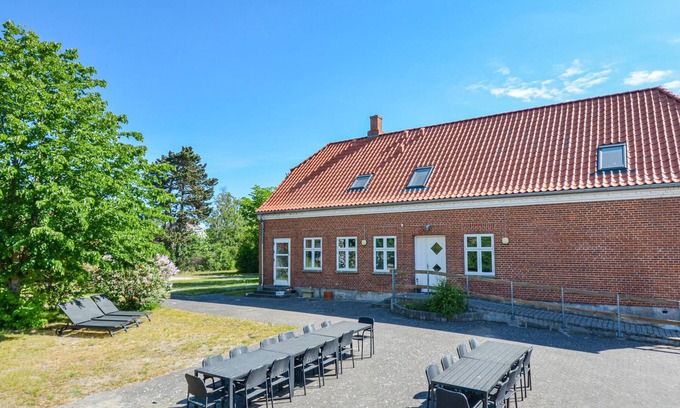 Bønnerup Strand House | Gorgeous home in Glesborg with WiFi