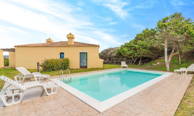 Punta De Su Turrione House | Gorgeous home in Stintino