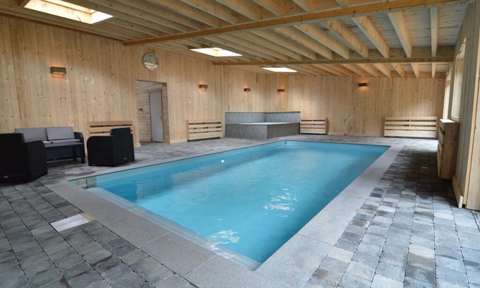 Buellingen Villa | Gorgeous Mansion with Swimming Pool and Sauna in Büllingen