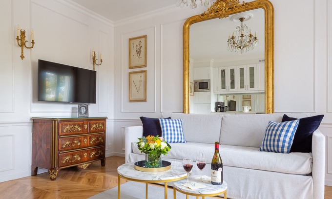 Quartier du Gros-Caillou Apartment | Gorgeous & Sunny with Eiffel Tower View Thru Trees
