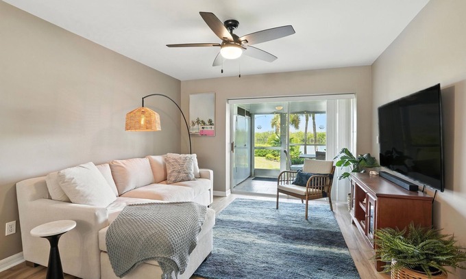 Hammock Bay Condo | Gorgeous water view 2-bedroom condo minutes from Marco Island