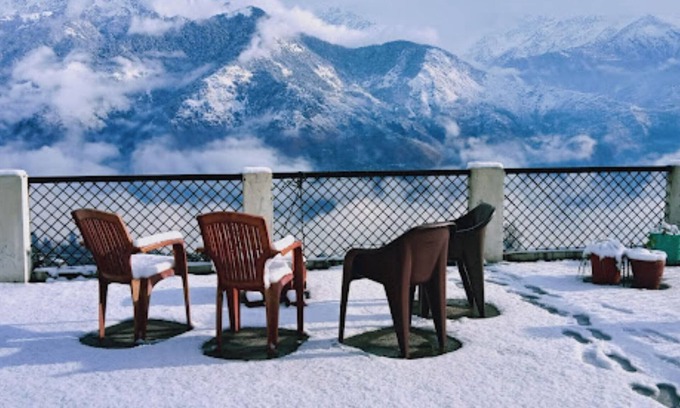 Munsyari Hotel | Goroomgo Mount Kailash Homestay Munsyari