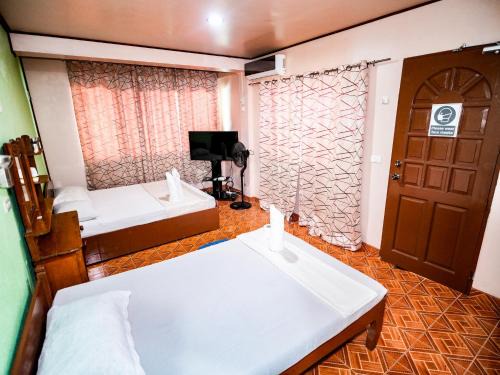 Manoc-Manoc Hotel | Gracias Inn Boracay