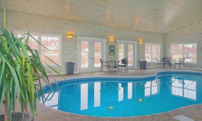 Cavendish Apartment | Graham Inn (Avonlea Garden Room with 2 Double Beds)