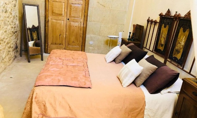 Martano Apartment | Granary Borgo in the courtyard