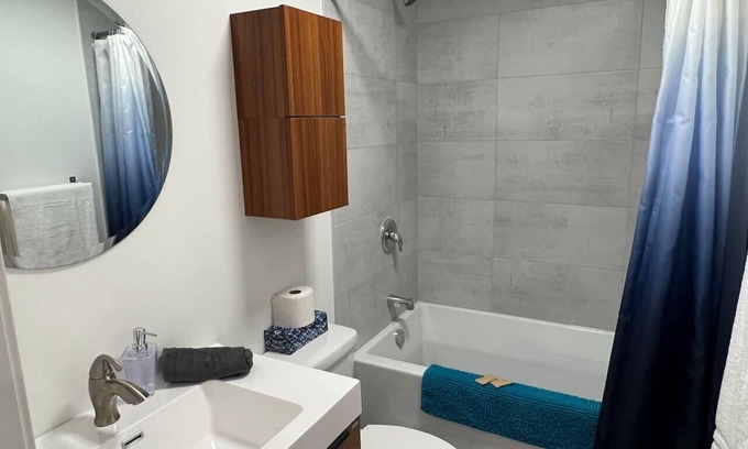 Vieux-Limoilou Apartment | Grand 5,5 NEUF centre Limoilou!
