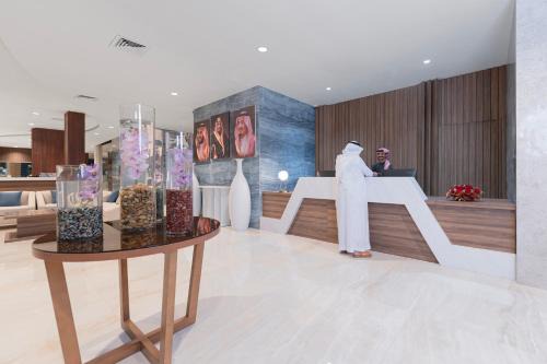 Yanbu Al Sinaiyah Hotel | Grand Astro Hotel فندق جراند أسترو