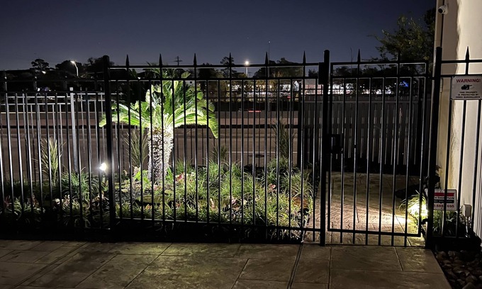 MacGregor House | "Grand Chateau By Lujan 2" - A Luxury Home near the Medical Center
