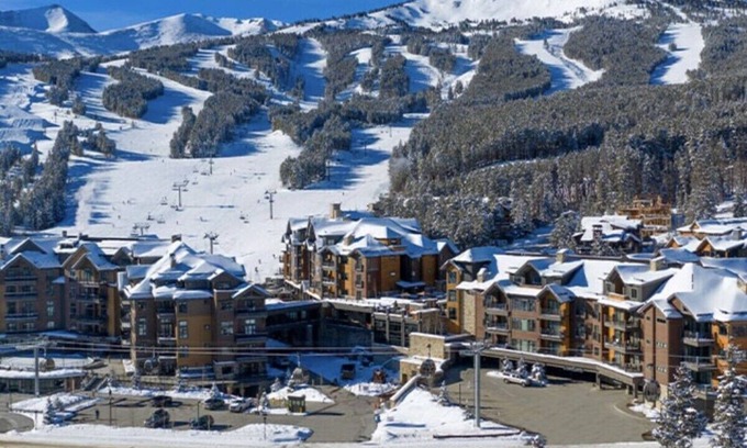 Breckenridge Resort | Grand Colorado ski-in/out 1 BD slopeside luxury resort at the base of Peak 8