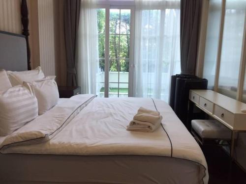 Na Chom Thian Apartment | Grand Florida Jomtien Pool Access