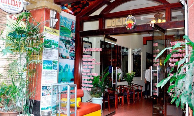 Hang Trong Hotel | Grand Holiday Hotel 2