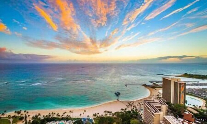 Waikiki Resort | Grand Islander Hilton Grand Vacations Club Resort