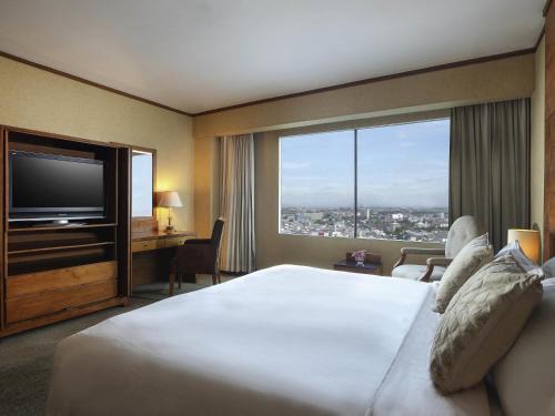 Medan Hotel | Grand Mercure Medan Angkasa