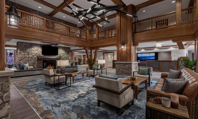 South Lake Tahoe Hotel | Grand Residences by Marriott Tahoe - 1 to 3 bedrooms & Pent