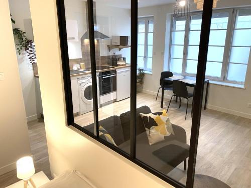 Bourbon-Lancy Apartment | Grand studio entrée SPA incluse - proximité Le PAL