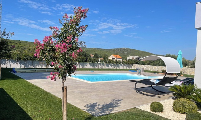 Sibenik Villa | Grande Maison Avec Piscine
