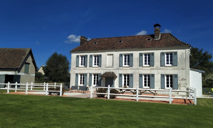 Annebault Villa | Grande Maison Familiale en Normandie, mer à 15 Minutes