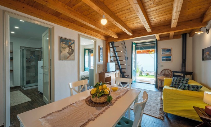 Puntalazzo House | Grandma Sara's Etna House, home at the foot of Europe's highest volcano