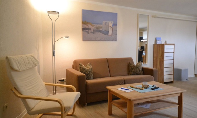 Groemitz Apartment | Great apartment with terrace for max. 4 people near the beach and harbor