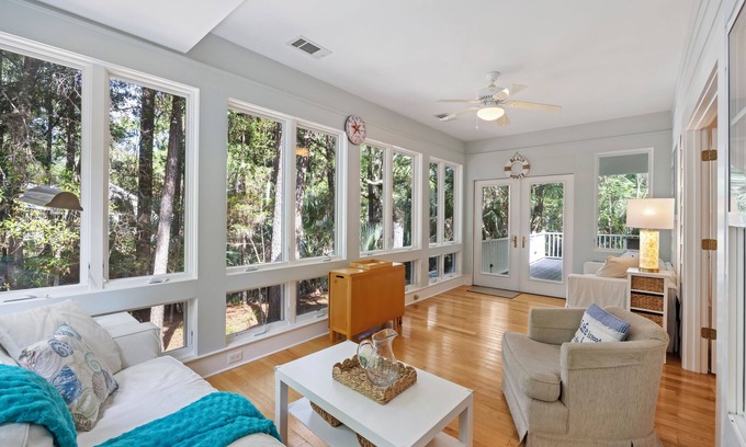 Seabrook Island House | Great FAMILY Seabrook home, CLOSE to Lake House! PET FRIENDLY