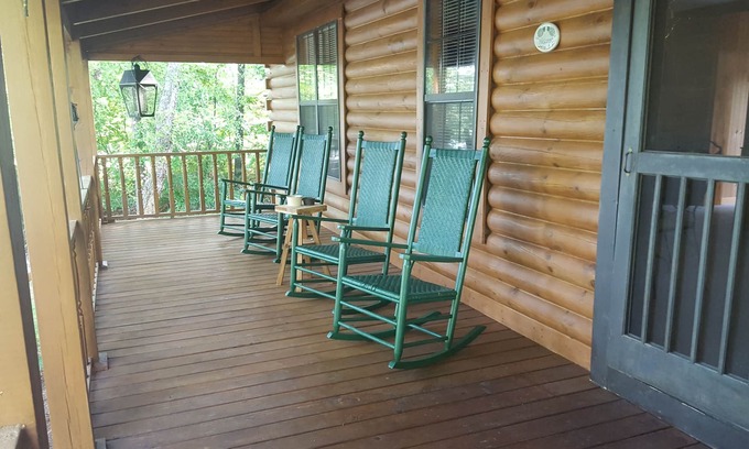 Seneca Cabin | Great for Clemson Home Game Weekends