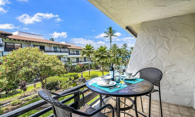 Kailua-Kona Condo | 🏖️Great Location | Modern Island Condo | AC Included
