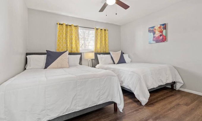 Central Arlington Apartment | Great Location! Walk to AT&T stadium. Spacious with luxe beds