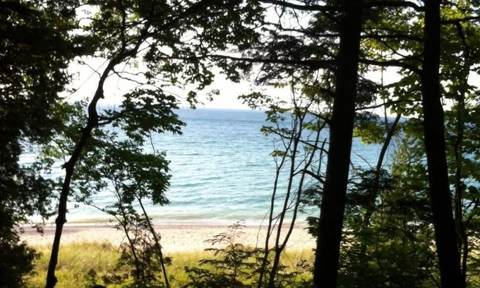 Charlevoix Cottage | Great location! Walkable & lovely sunsets! Walk everywhere.