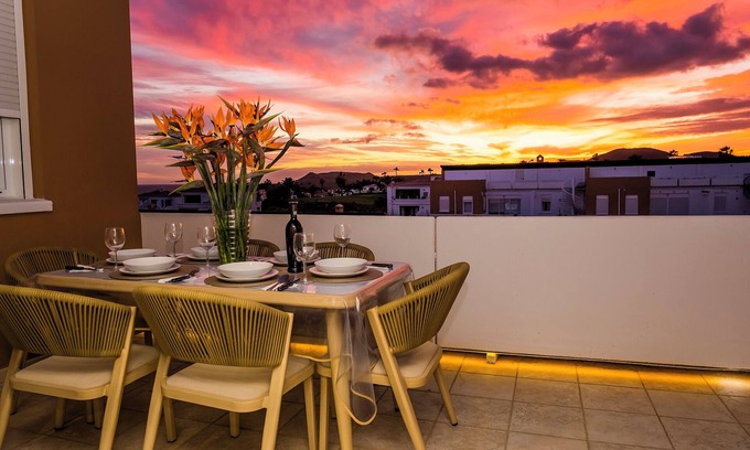 Complejo turistico Amarilla Golf Apartment | Great penthouse by the sea with awesome views of ocean, golf course and Teide!